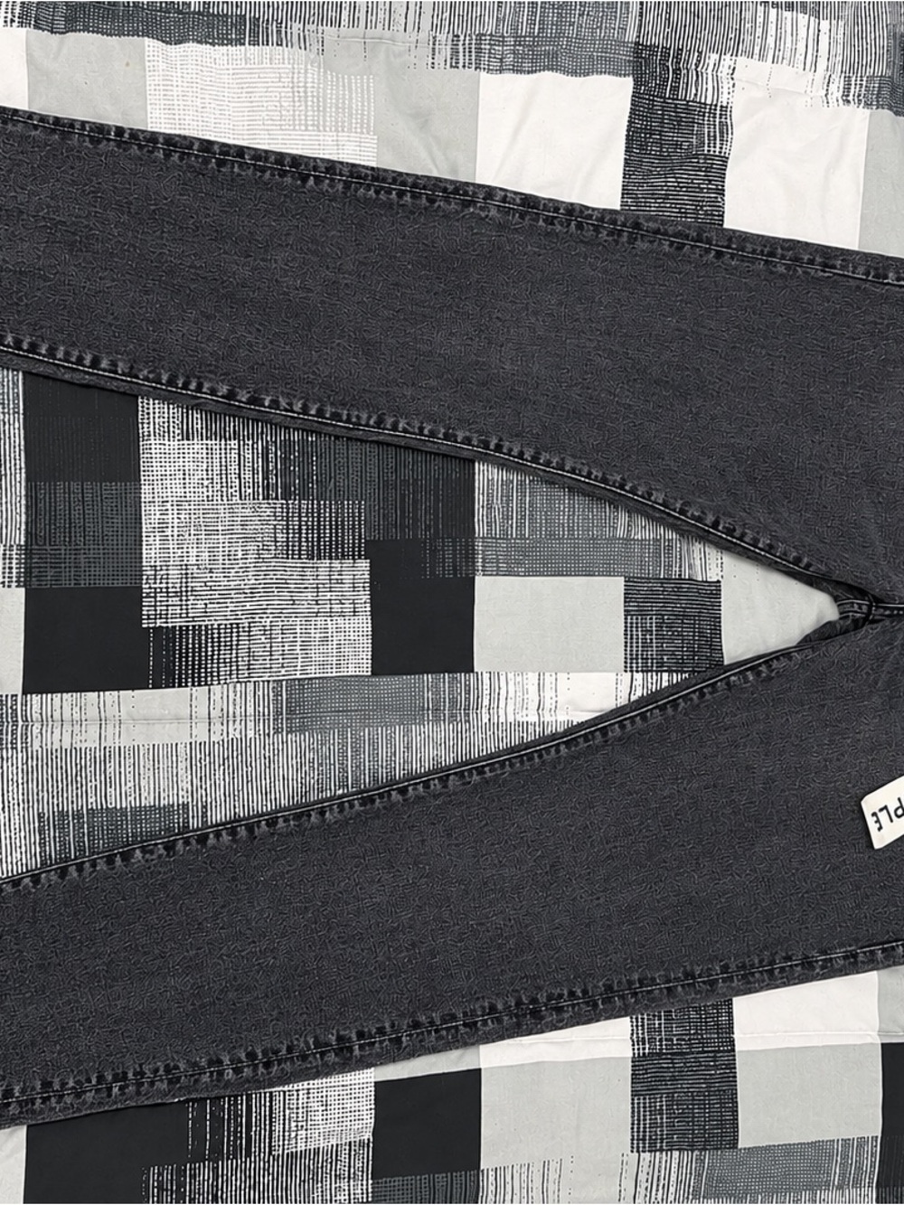 Men's Skinny Jeans in Washed Charcoal